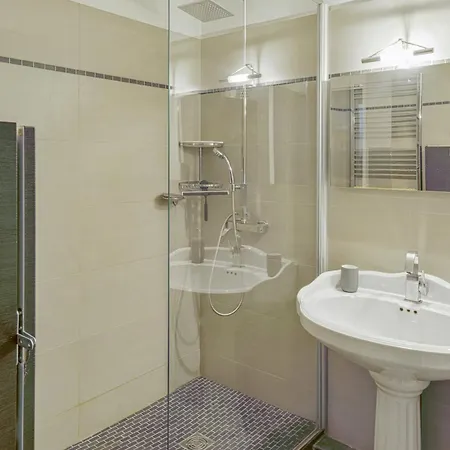 Lejlighed Labrouste Et Son Balcon - Welkeys