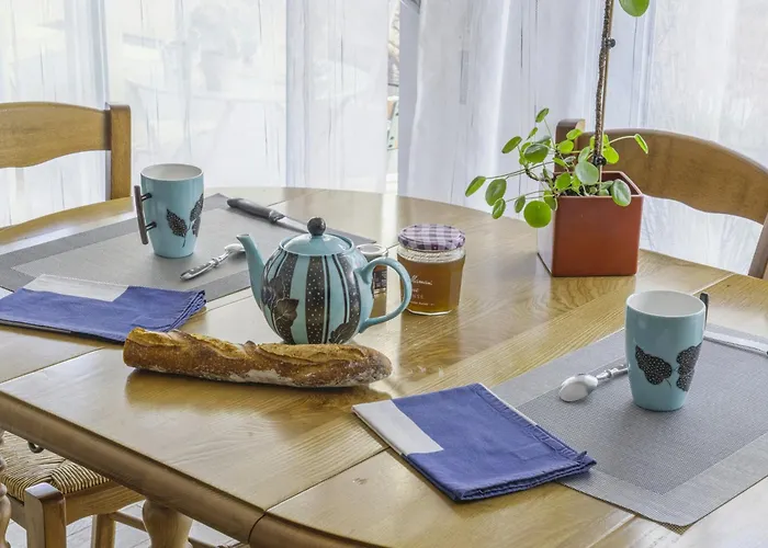 Labrouste Et Son Balcon - Welkeys Apartamento